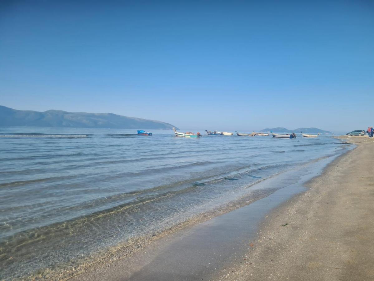 Old Beach Apartment Vlora Экстерьер фото