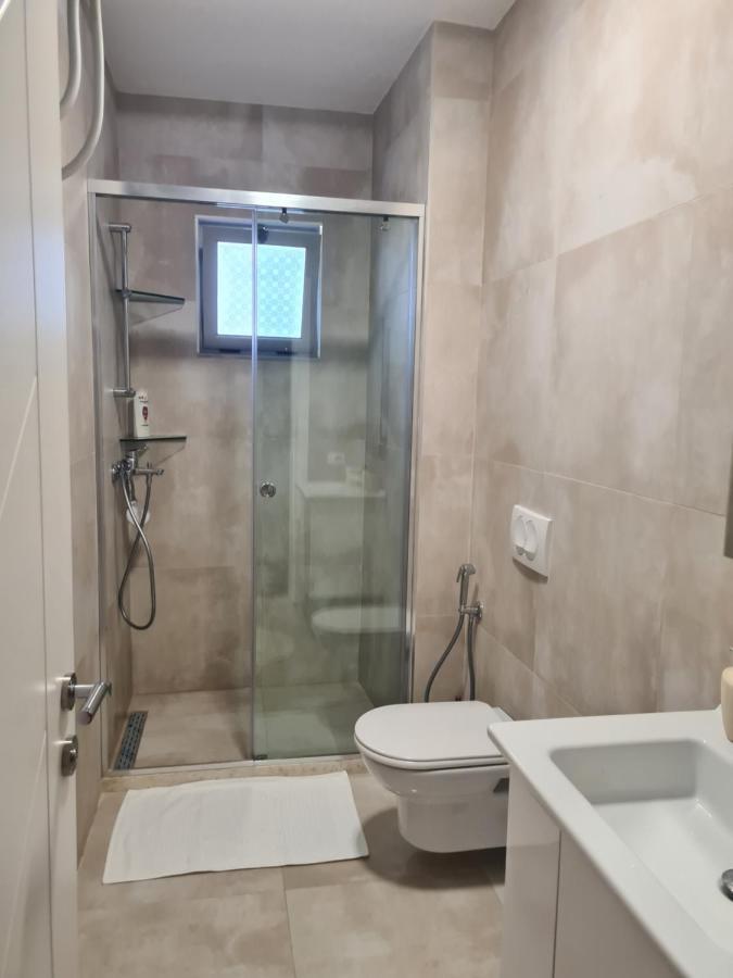 Old Beach Apartment Vlora Экстерьер фото